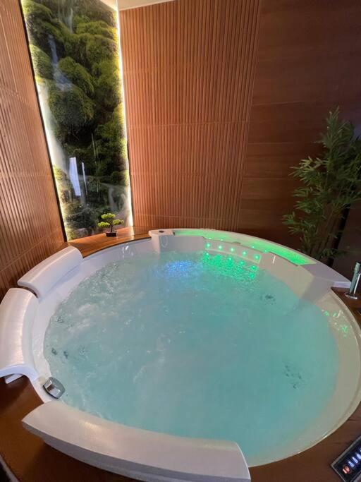 Esprit Bali ....Love Spa, Sauna De Luxe A Mulhouse Kültér fotó