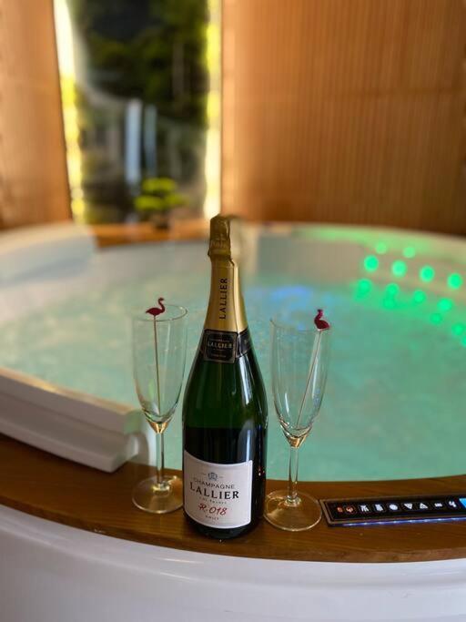 Esprit Bali ....Love Spa, Sauna De Luxe A Mulhouse Kültér fotó